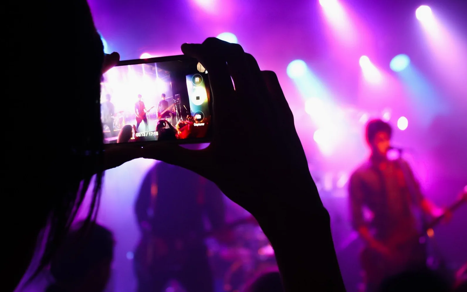 Live music, rock and show