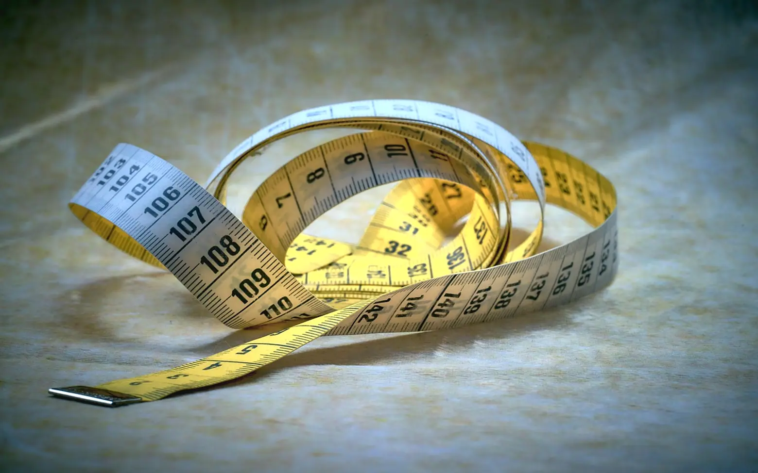 Tape measure, tailor tape measure and measure up